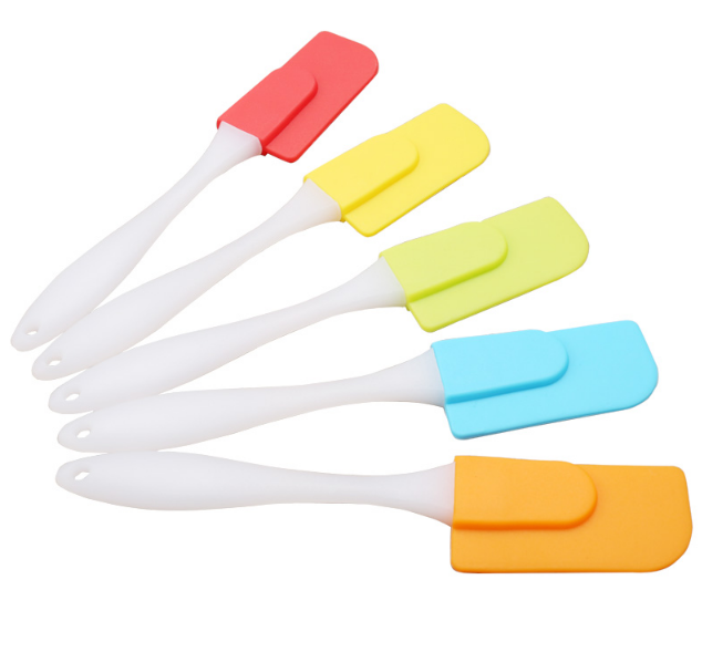 硅膠制品是軟的材質好,還是硬的材質好?