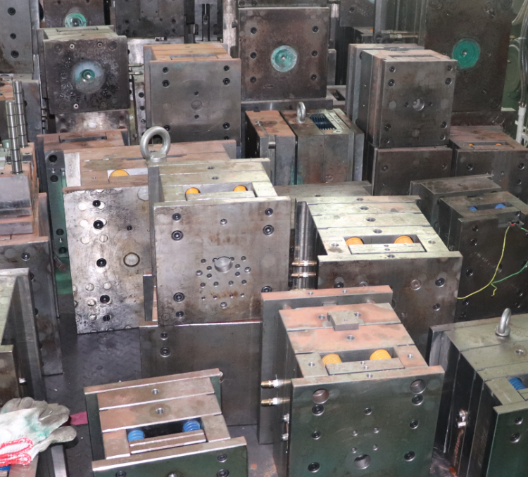 硅膠制品為什么要先開樣品模具?